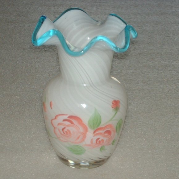 Teleflora Art Lovely Swirl Glass Teleflora Vase W Roses Poshmark